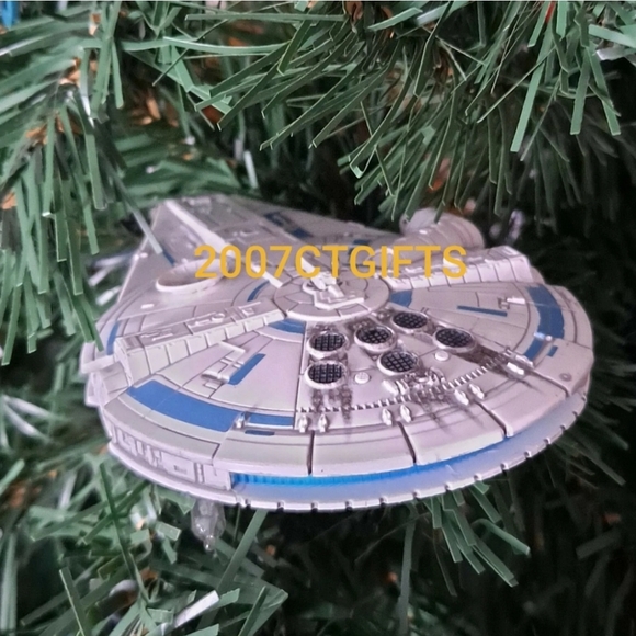 BNIB 2018 Hallmark Keepsake Star Wars MILLENNIUM FALCON Lighted Ornament. - Picture 9 of 15